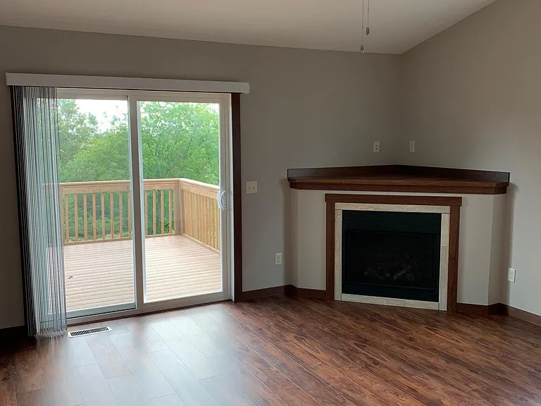 1553 Autumn Birch Trl — Photo 6