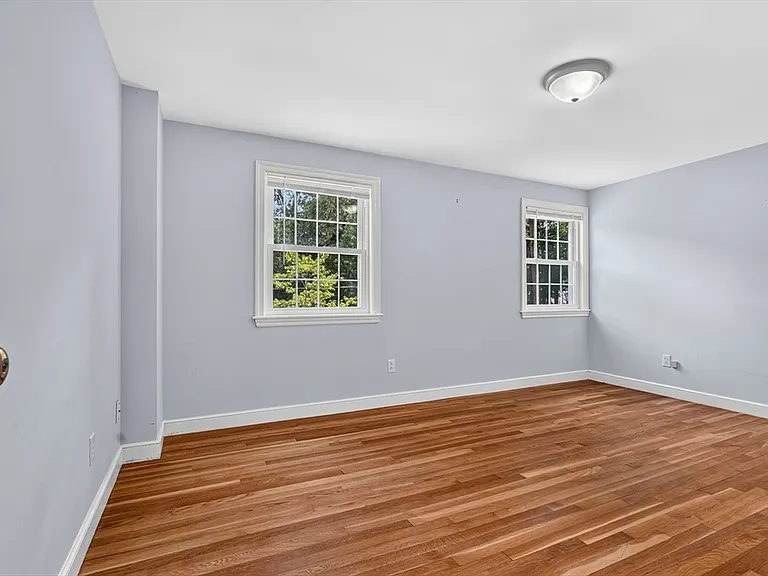 131 Montvale Rd — Photo 27