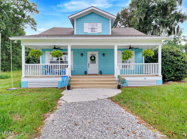 2813 Smilax Ave, Port Royal, SC 29935