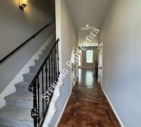 2nd image of 587 S Fretz Ave