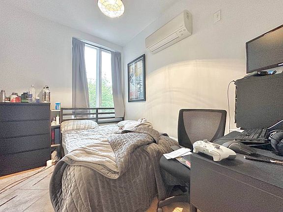4th image of 189 Johnson Ave APT 3F