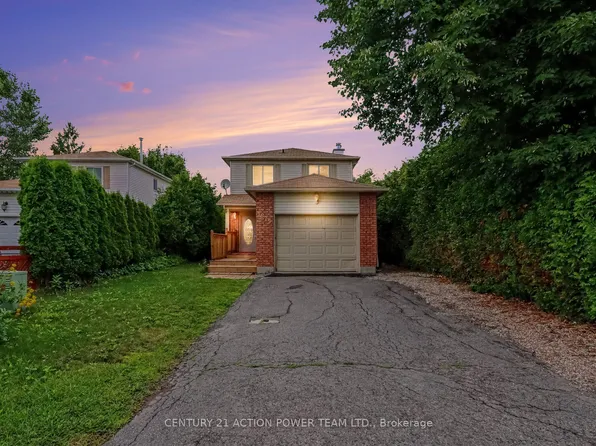 1675 Lacombe Dr, Ottawa, ON K4A 2R9