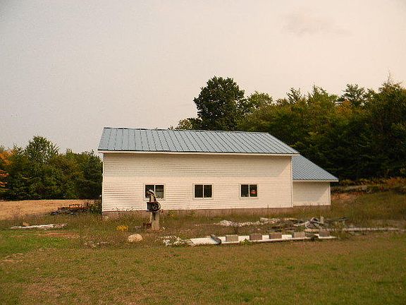 3rd image of 6614 Parker Ln