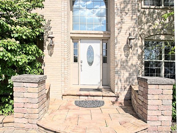 3rd image of 16317 S Riverwood Dr