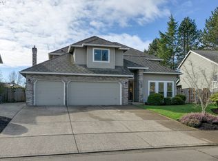 2210 NE Lindsey Dr, Hillsboro, OR 97124