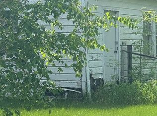 401 D Ave S, Upham, ND 58789