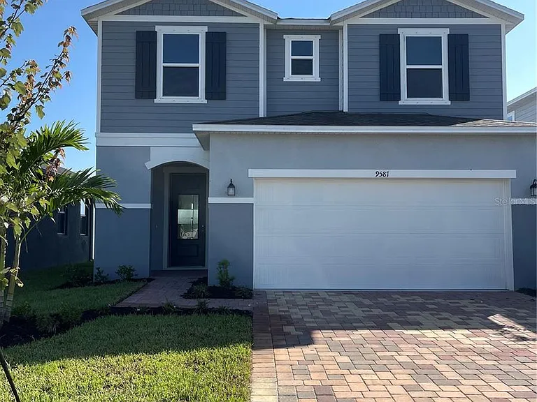 9581 Sandy Bluffs Cir — Photo 1