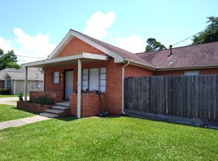 921 Marion St, Port Neches, TX 77651