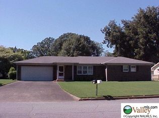 1523 Puckett Ave SW, Decatur, AL 35601