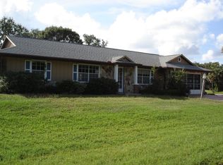 1347 Damask Ln, Sebastian, FL 32958