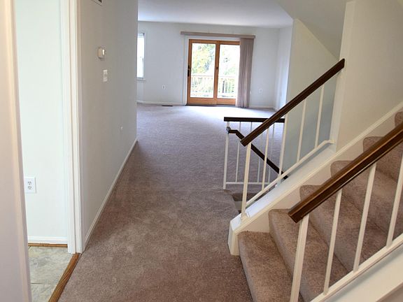 5th image of 11337 Cromwell Ct