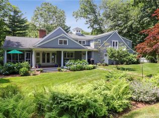 11 Indian Point Ln, Westport, CT 06880