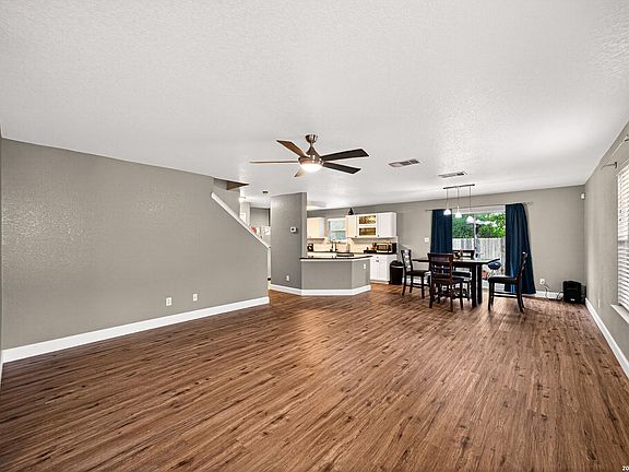 5th image of 7447 SADDLE BEND DR