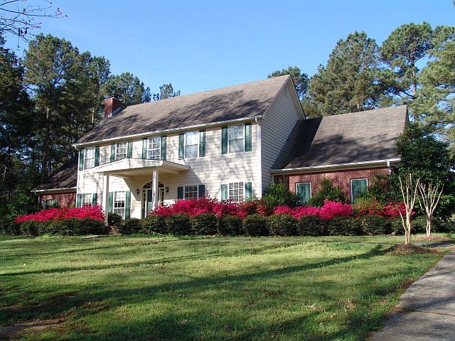 1st image of 512 Deer Creek Dr