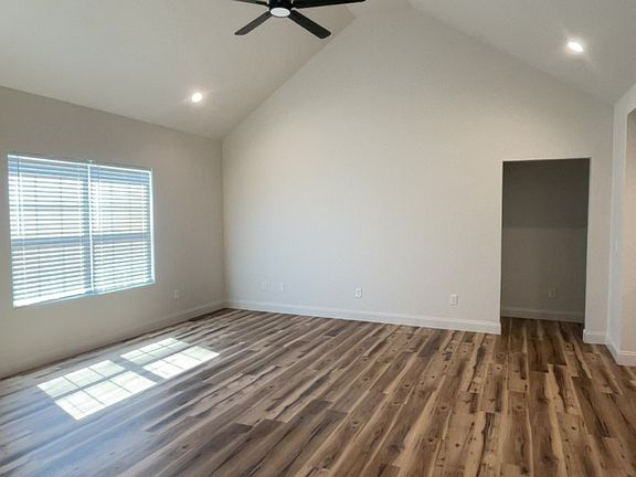 4th image of 144 Hillridge Ct