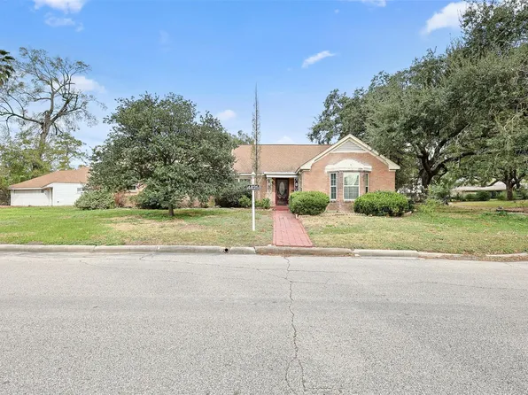 4425 Laurel Dr, Houston, TX 77021