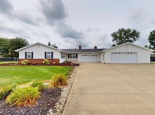 474 County Road 108, Fremont, OH 43420