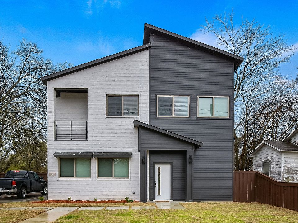 1st image of 204 N Getzendaner St Unit 2