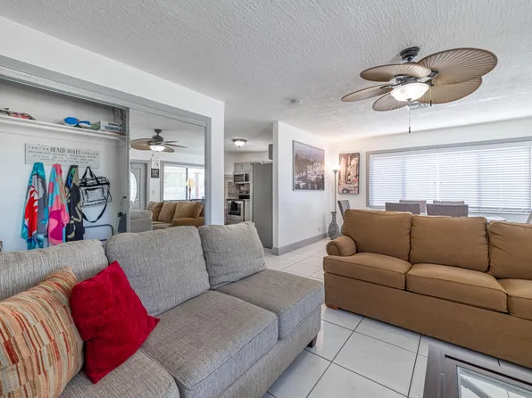1336 Dr Martin Luther King Jr Blvd, Riviera Beach, FL 33404