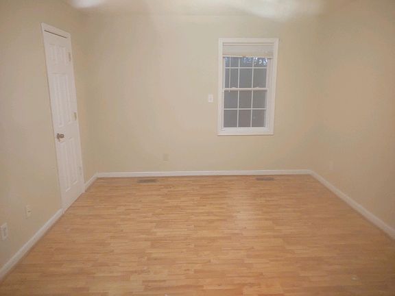 3rd image of 684 Pegram St