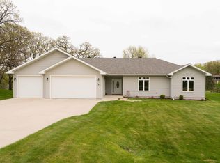 302 Two Rivers Rd, Fergus Falls, MN 56537