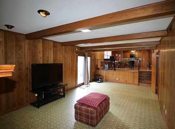 3rd image of 1714 Riverview Dr