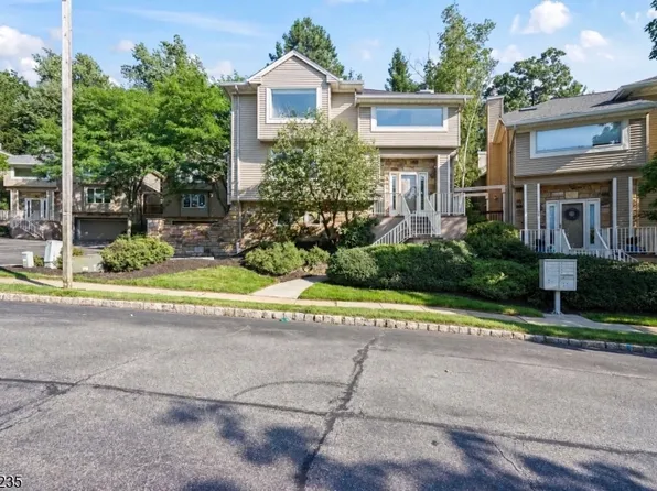 76 Blackburne Ter, West Orange Twp., NJ 07052