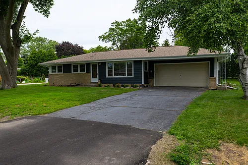 11120 W Mallory Ave Photo 1