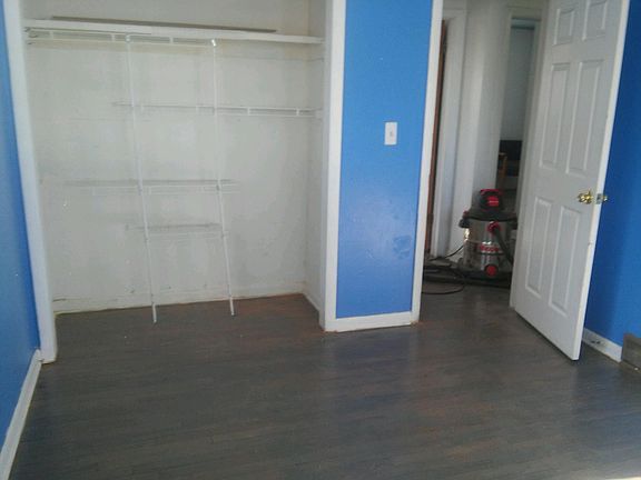 Master Bedroom- upstairs