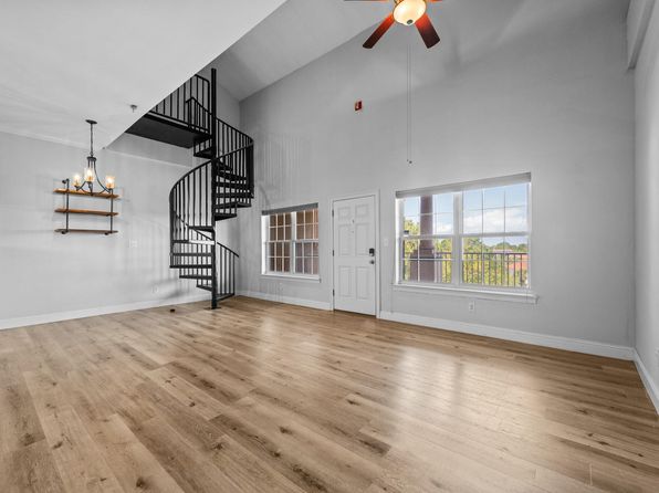 4507 Furling Ln SUITE 302, Destin, FL 32541