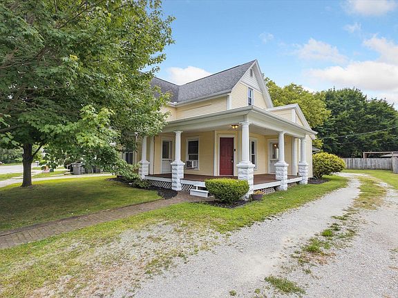 3rd image of 503 Dewey Ave