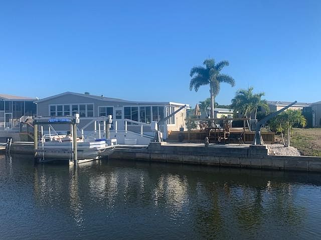 1st image of 4704 Mai Kai Ln