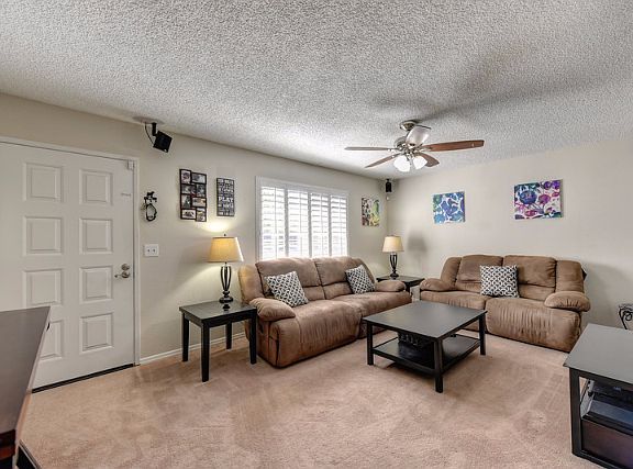3rd image of 6901 Waxwing Way