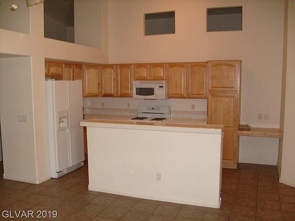 4th image of 1883 Tremolite Ave