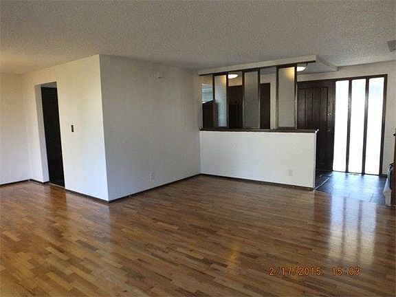4th image of 15024 NE 12th St