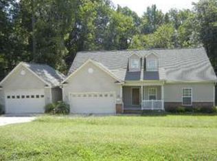 520 Beckenhill Dr, Julian, NC 27283