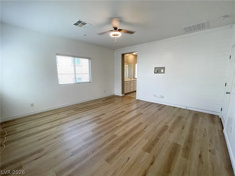 7035 Denio Island St — Photo 23