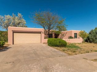 2242 Calle Cacique, Santa Fe, NM 87505