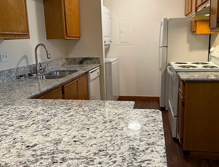 848 N Storer Ave #5 — Photo 2
