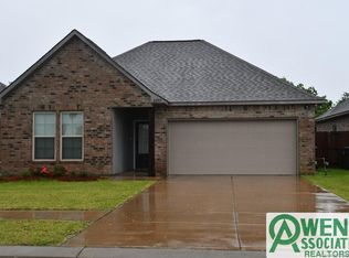 3299 Fairwood Ln, Lake Charles, LA 70607