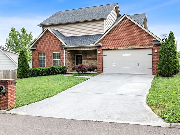 2nd image of 6330 Daisy Pointe Ln