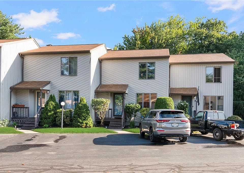 9 Kristee Cir UNIT 9, West Warwick, RI 02893 Zillow
