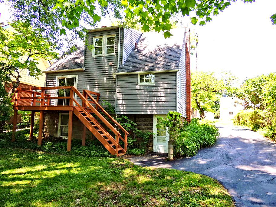 2nd image of 60 Ellenwood Ave