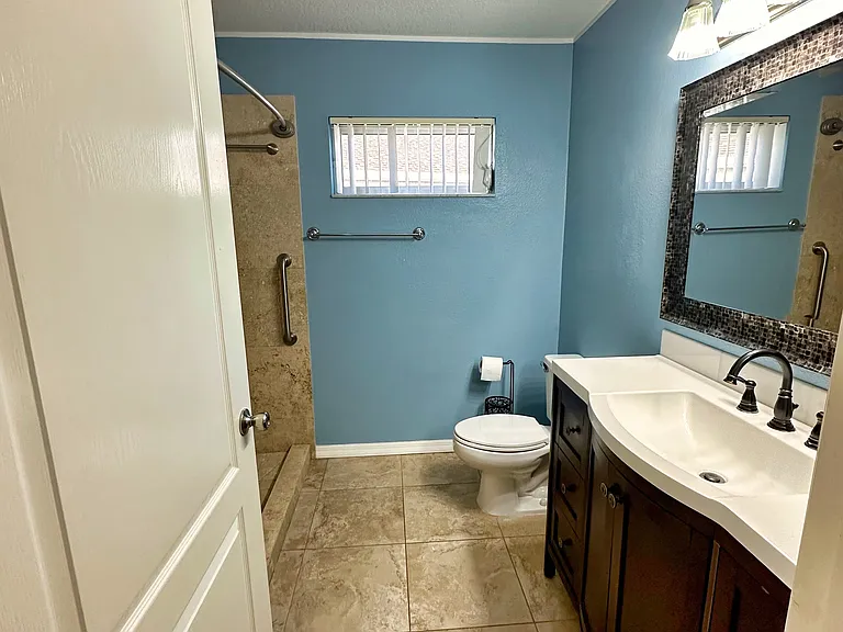 18137 Leafwood Cir — Photo 13