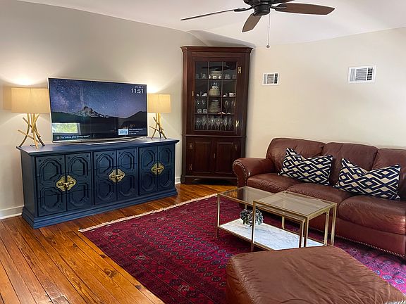 3rd image of 16 Gordonston Ave