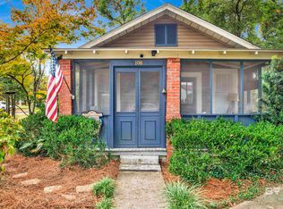 108 Gaston Ave, Fairhope, AL 36532