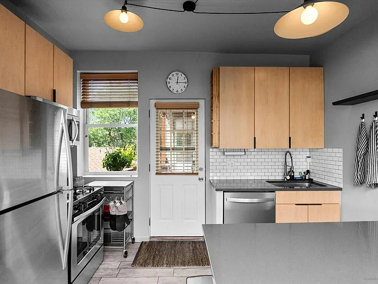 4862 N Ashland Ave #3E — Photo 4