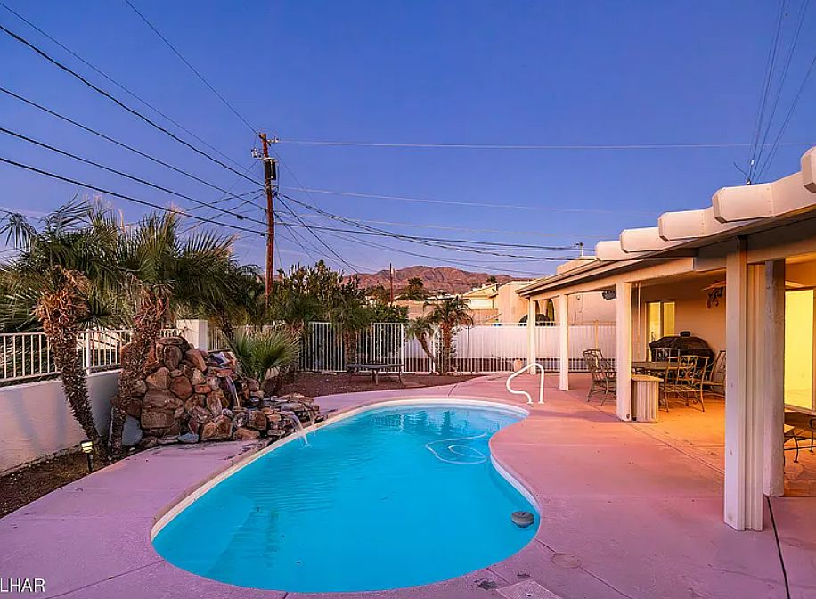 3555 Red Cloud Dr, Lake Havasu City, AZ 86406 | Zillow