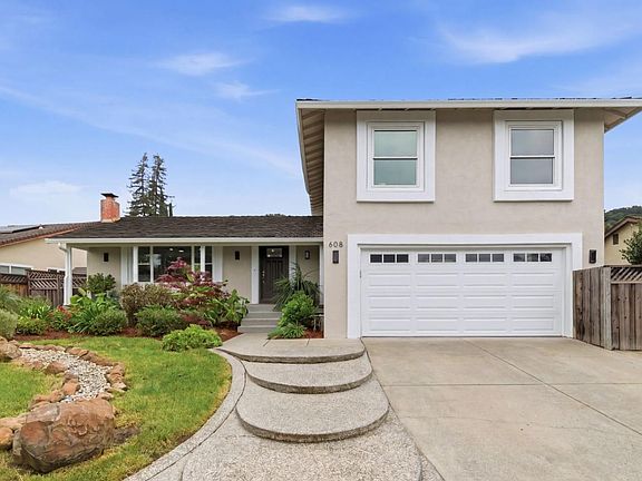 3rd image of 608 Curie Dr