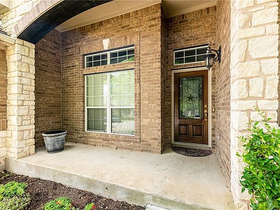 2nd image of 4601 Monterosa Ln